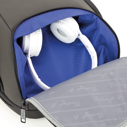 MOCHILA SEMIRIGIDA "HOFMAN"